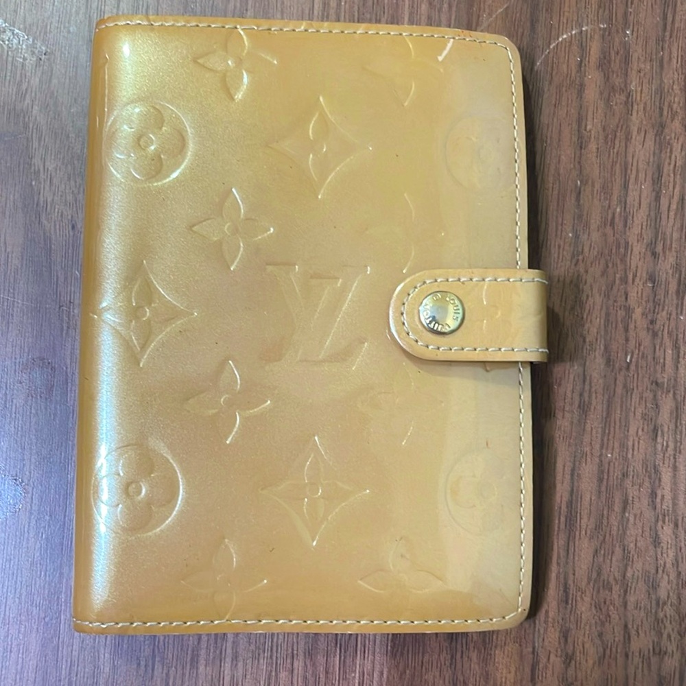 LOUIS VUITTON DIARY COVER/ PASSPORT COVER TAN VERNI 🌟AUTHENTIC 🌟